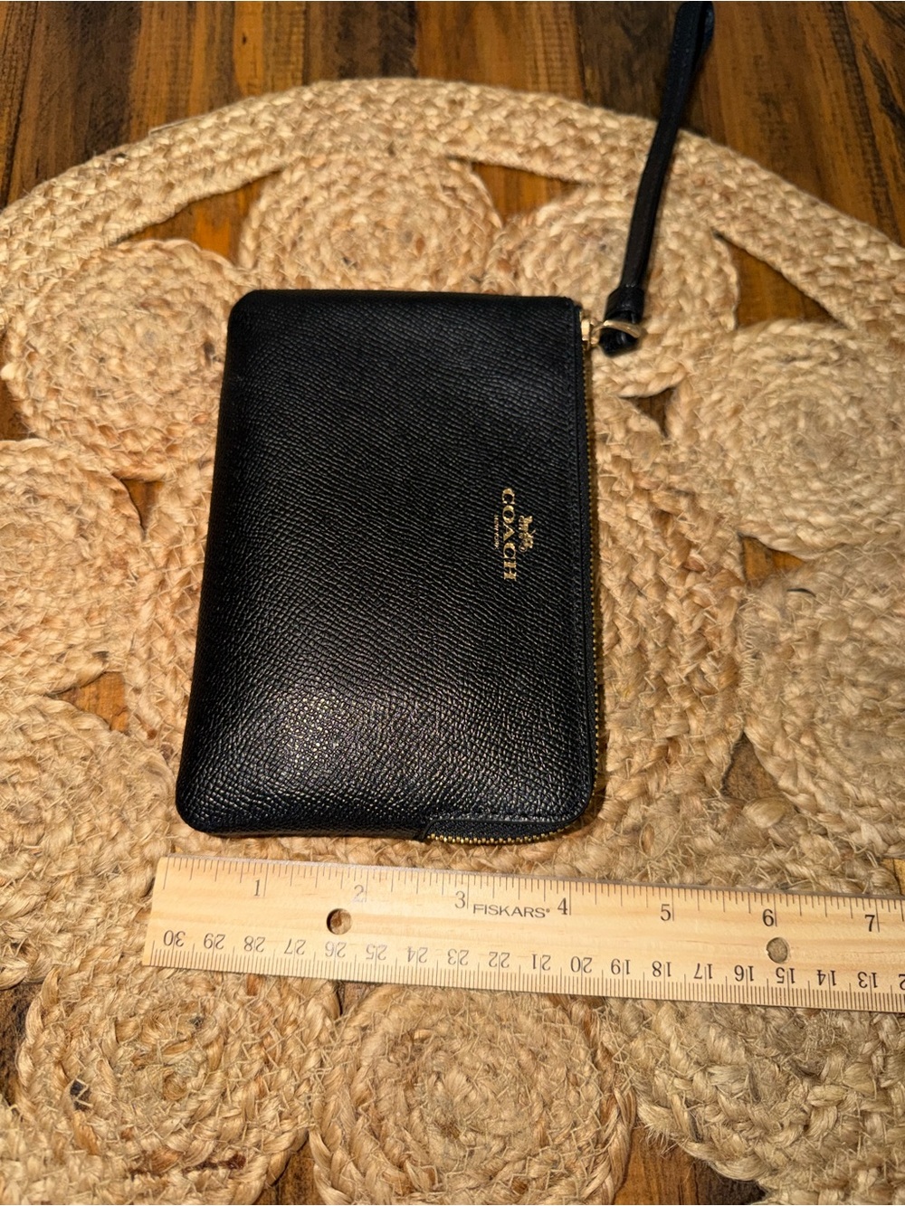 Coach Black Leather Wristlet with Gold Hardware - Picture 4 of 8